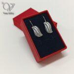 گوشواره نقره دخترانه تمام تراش قفل عصایی طرح طلا کد 9090 - Image 2