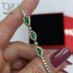 دستبند نقره زنانه نگین سنتتیک سبز بند آسانسوری مدل تنیسی طرح جواهر کد 5740 - Image 4