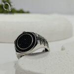 انگشتر نقره مردانه مدل ساعت مچی ترک با نگین اتمی مشکی مناسب آقایان جوان کد 5548 - Image 5