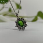 گردنبند نقره زنانه سنگ سنتتیک سبز کد 8246