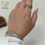 دستبند النگویی نقره سیاه قلم تمام تراش: شاهکاری از هنر و ظرافت برای بانوان شیک‌پوش کد  6421 - Image 4