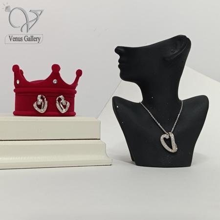 2-7-1.jpg نیم ست نقره زنانه طرح قلب تو خالی و فانتزی نگین اتمی کد 8816 - Image 1