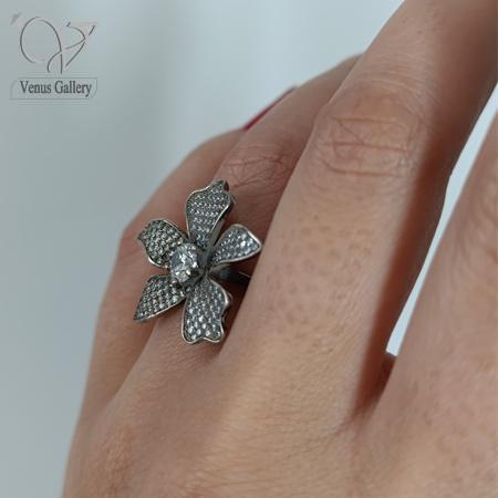 23-1.jpg انگشتر نقره دخترانه طرح گل جواهری کد 7091 - Image 1