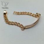 دستبند کارتیه زنانه پلاک دار طلایی برند ژوپینگ کد 8729 - Image 3