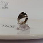 انگشتر نقره مردانه سنگ اونیکس مشکی رکاب قلمکاری شده کد 4992