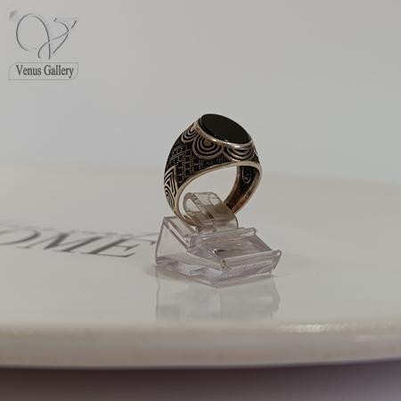 321.jpg انگشتر نقره مردانه سنگ اونیکس مشکی رکاب قلمکاری شده کد 4992 - Image 1