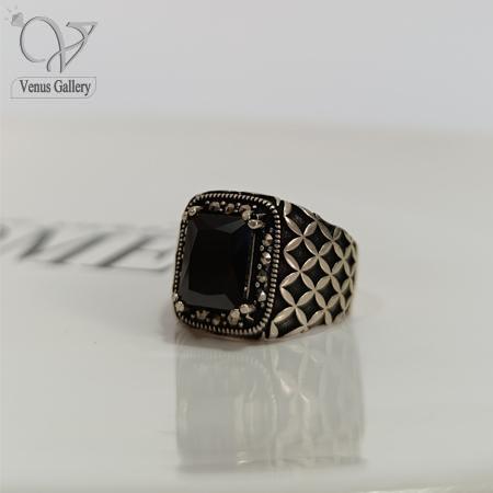 324.jpg انگشتر نقره مردانه سنگ اونیکس مشکی رکاب طرح ونکلیف کد 5074 - Image 1