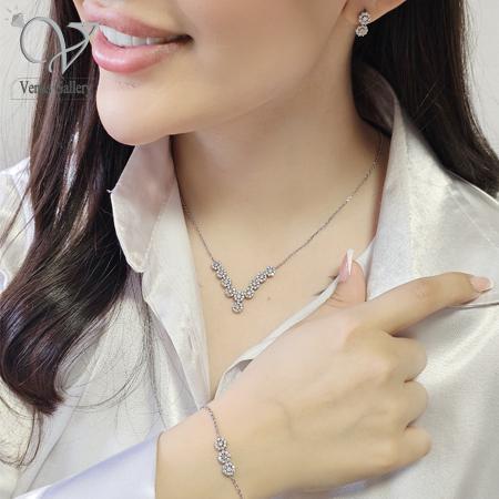 5-14.jpg سرویس نقره دخترانه مدل فلاور - زنجیری ظریف و مینیمال، عیار 925 کد 10649 - Image 1