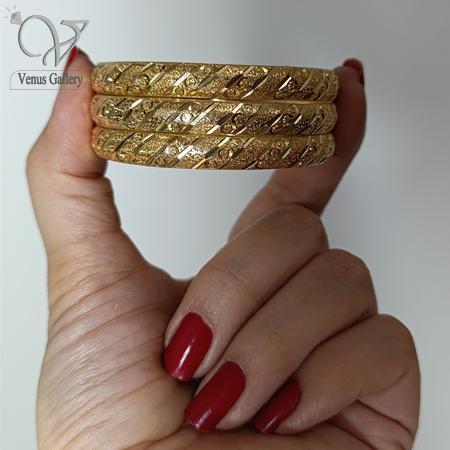 8-2.jpg النگو زنانه طلاروس با کیفیت و رنگ ثابت مدل خط نقطه کد8500 - Image 1