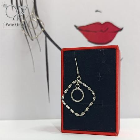 8-3-1.jpg گوشواره نقره دخترانه طرح لوزی ، دایره تراش کد 8986 - Image 1