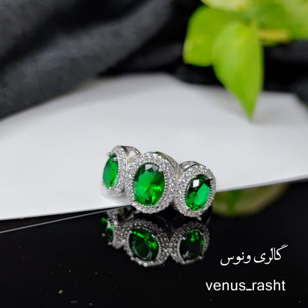 InShot_20230316_183711749-600x600-1.jpg انگشتر نقره جواهری نگین سبز کد 1495 - Image 1
