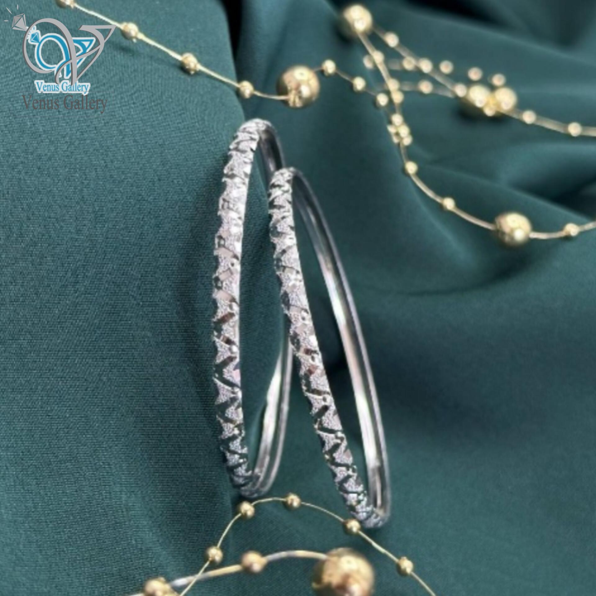 InShot_20230528_164235024.jpg النگو نقره باریک دخترونه کد 1118 - Image 1