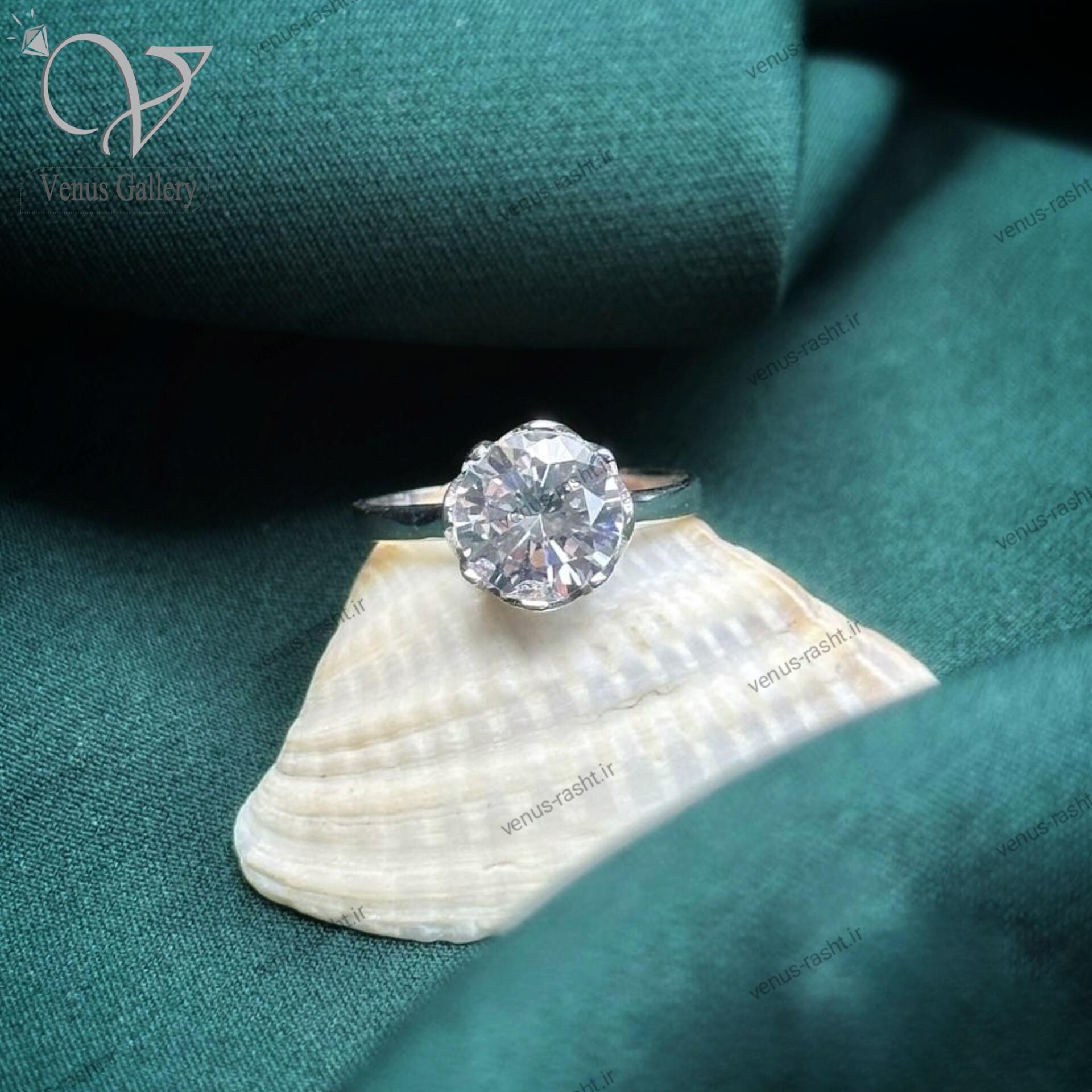 InShot_۲۰۲۳۰۷۲۹_۲۱۱۳۱۸۶۴۹.jpg انگشتر تک نگین نامزدی نقره ایتالیایی کد 1167 - Image 1