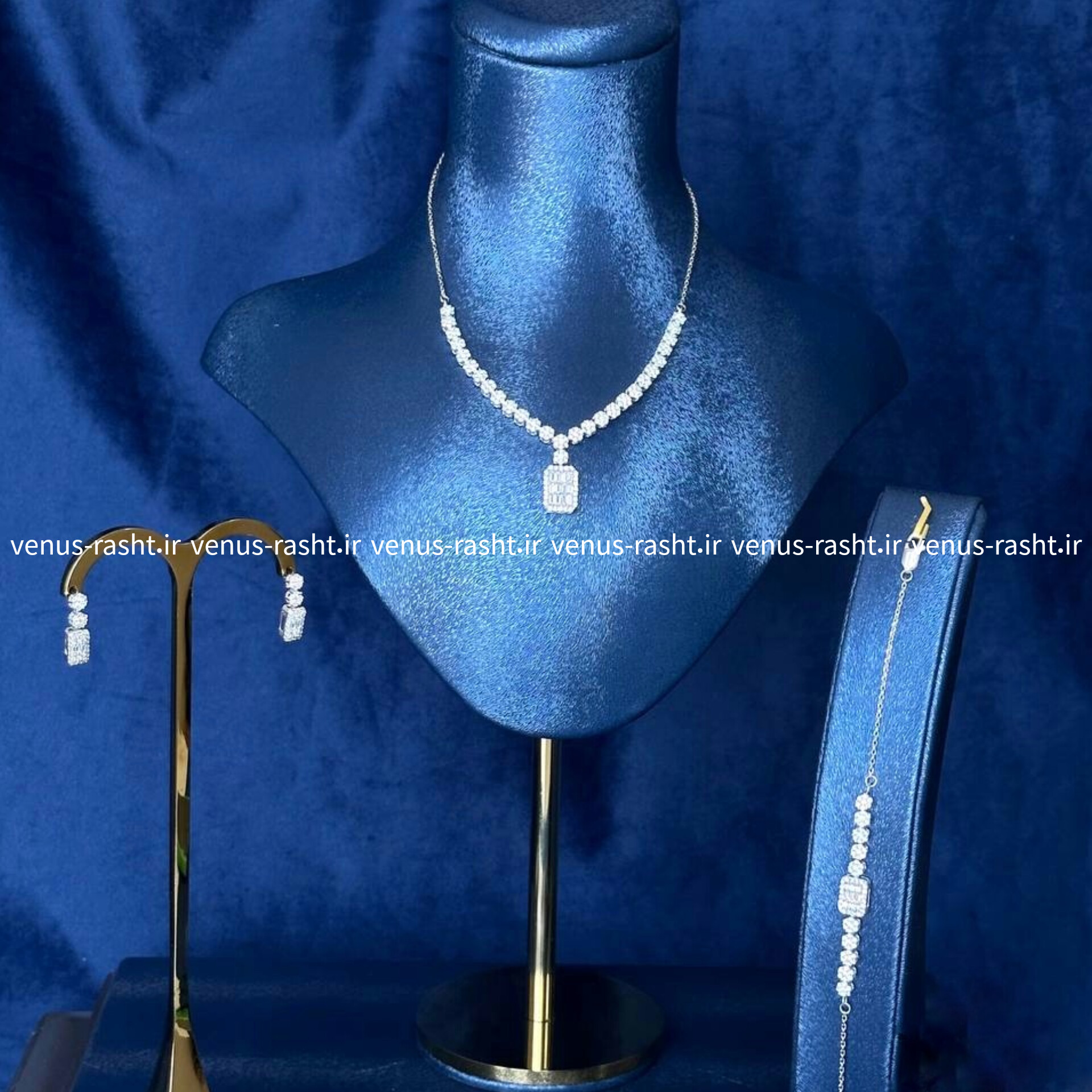 InShot_۲۰۲۳۰۸۲۳_۲۱۲۵۰۷۹۸۲.jpg سرویس نقره جواهری امرالدکات - Image 1