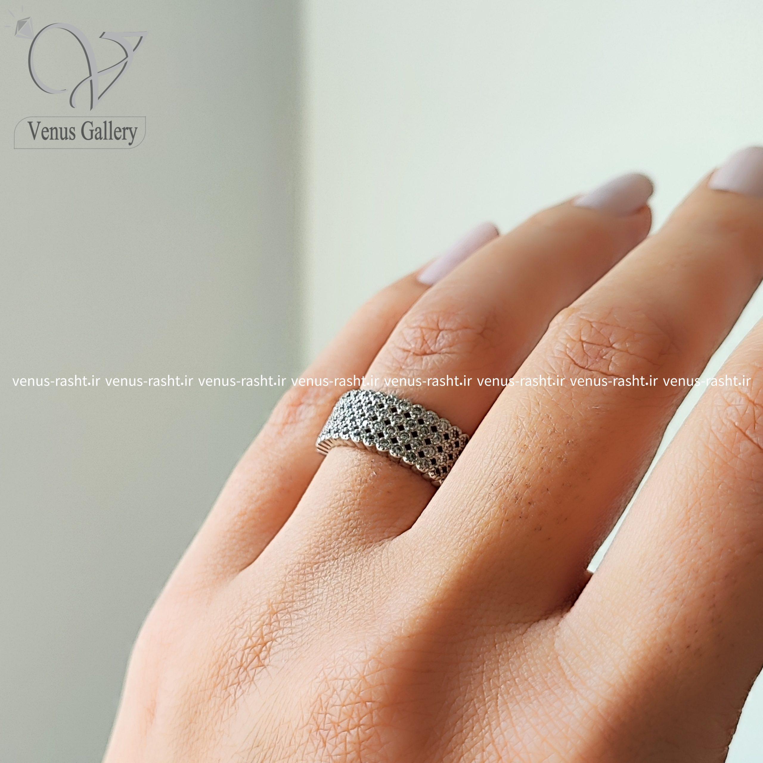 InShot_۲۰۲۳۱۰۲۵_۱۲۰۱۴۲۶۰۸-scaled-1.jpg انگشتر نقره زنانه طرح جواهر کد 5110 - Image 1