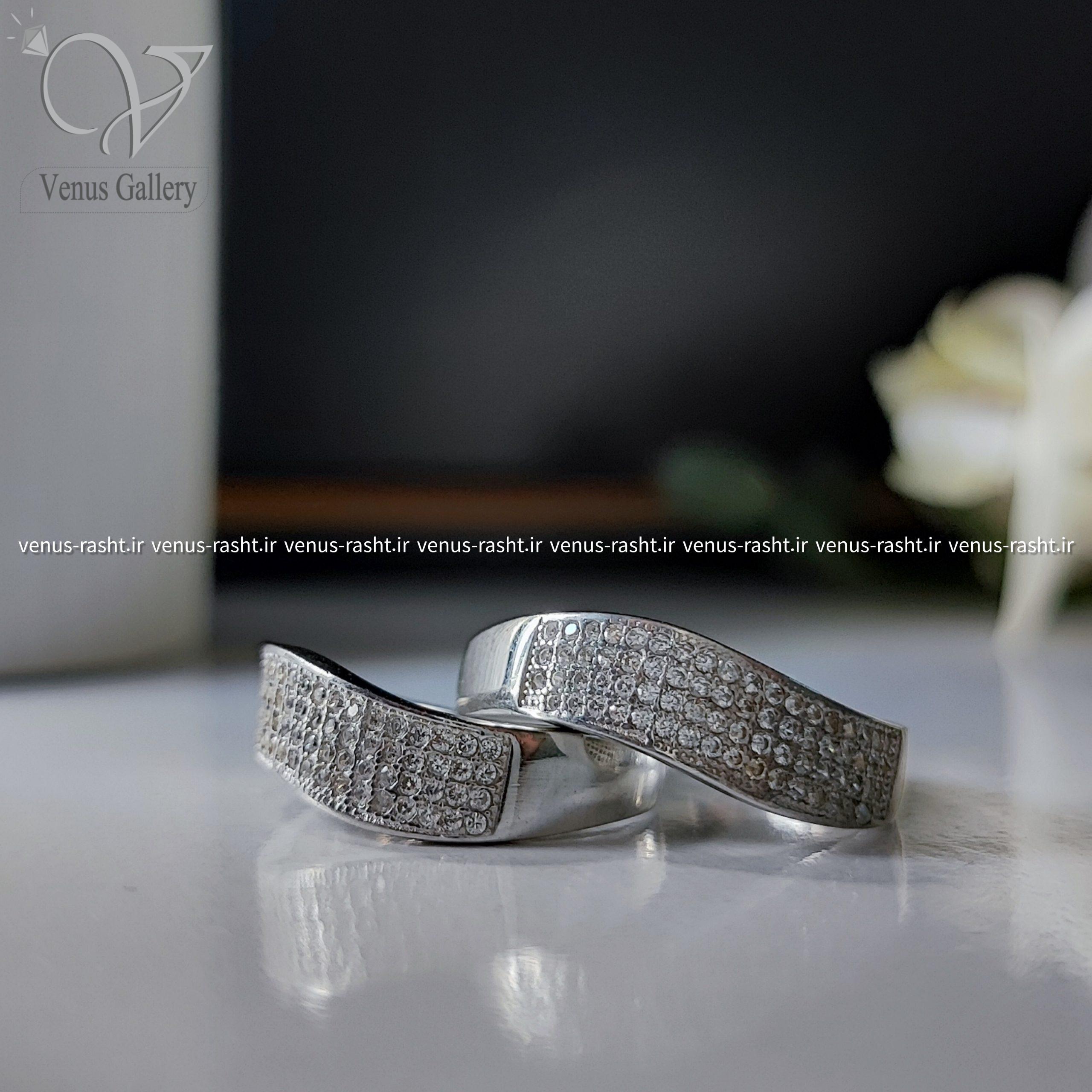 InShot_۲۰۲۳۱۲۰۳_۱۰۴۸۴۱۰۷۹-scaled-1.jpg حلقه ست نقره طرح جواهر - Image 1