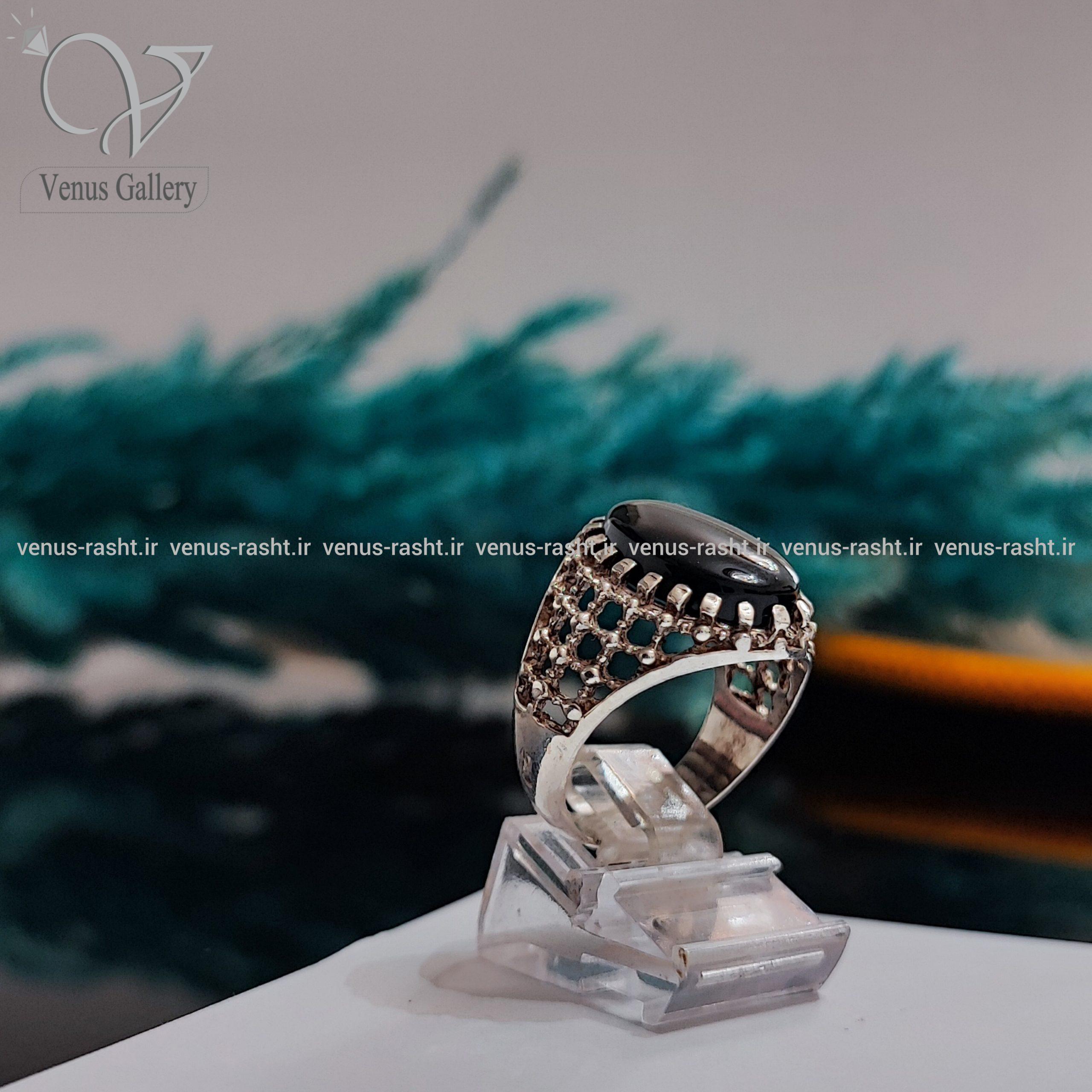 InShot_۲۰۲۴۰۱۱۱_۲۰۲۲۲۶۷۵۰-scaled-1.jpg انگشتر نقره مردانه سنگ اونیکس کد 2457 - Image 1