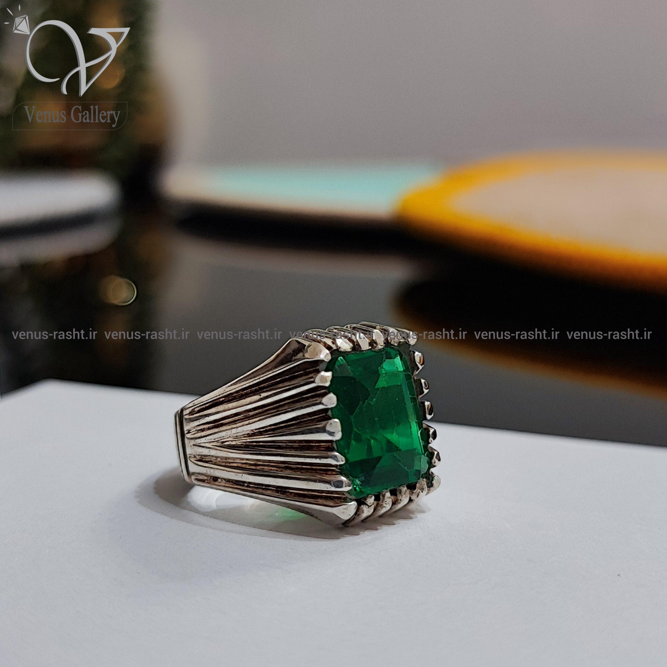 InShot_۲۰۲۴۰۱۱۱_۲۳۴۷۱۴۵۶۲-scaled-1.jpg انگشتر نقره مردانه سنگ سبز صنعتی کد 2461 - Image 1