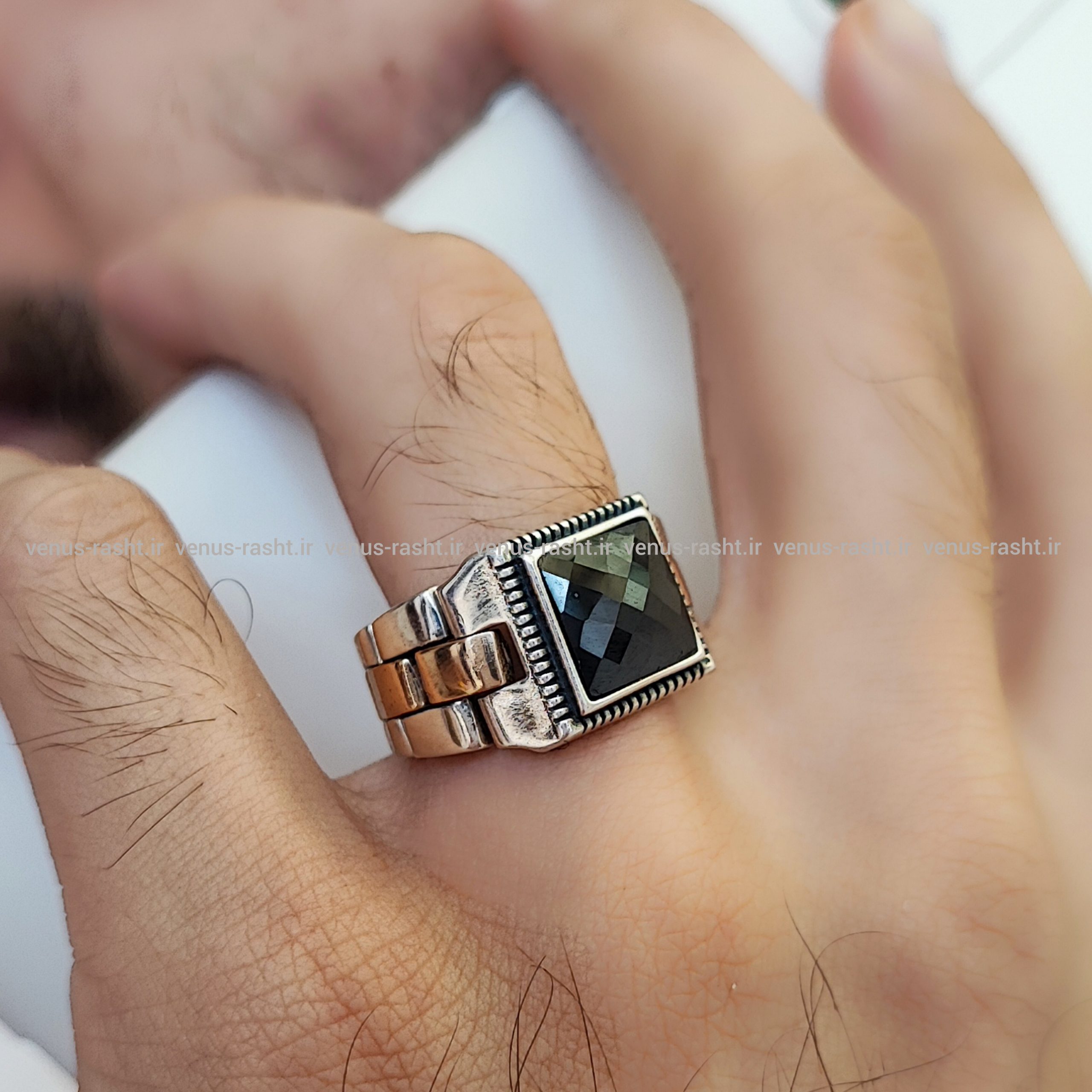 InShot_۲۰۲۴۰۱۱۴_۰۲۵۹۳۷۰۲۱-scaled-1.jpg انگشتر نقره مردانه مدل رولکس کد 3023 - Image 3
