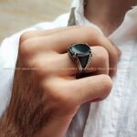 انگشتر نقره مردانه با سنگ اونیکس کد 2347