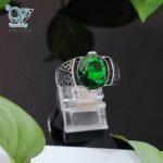 انگشتر نقره مردانه سنگ سبز اتمی کریستالی کد 2513