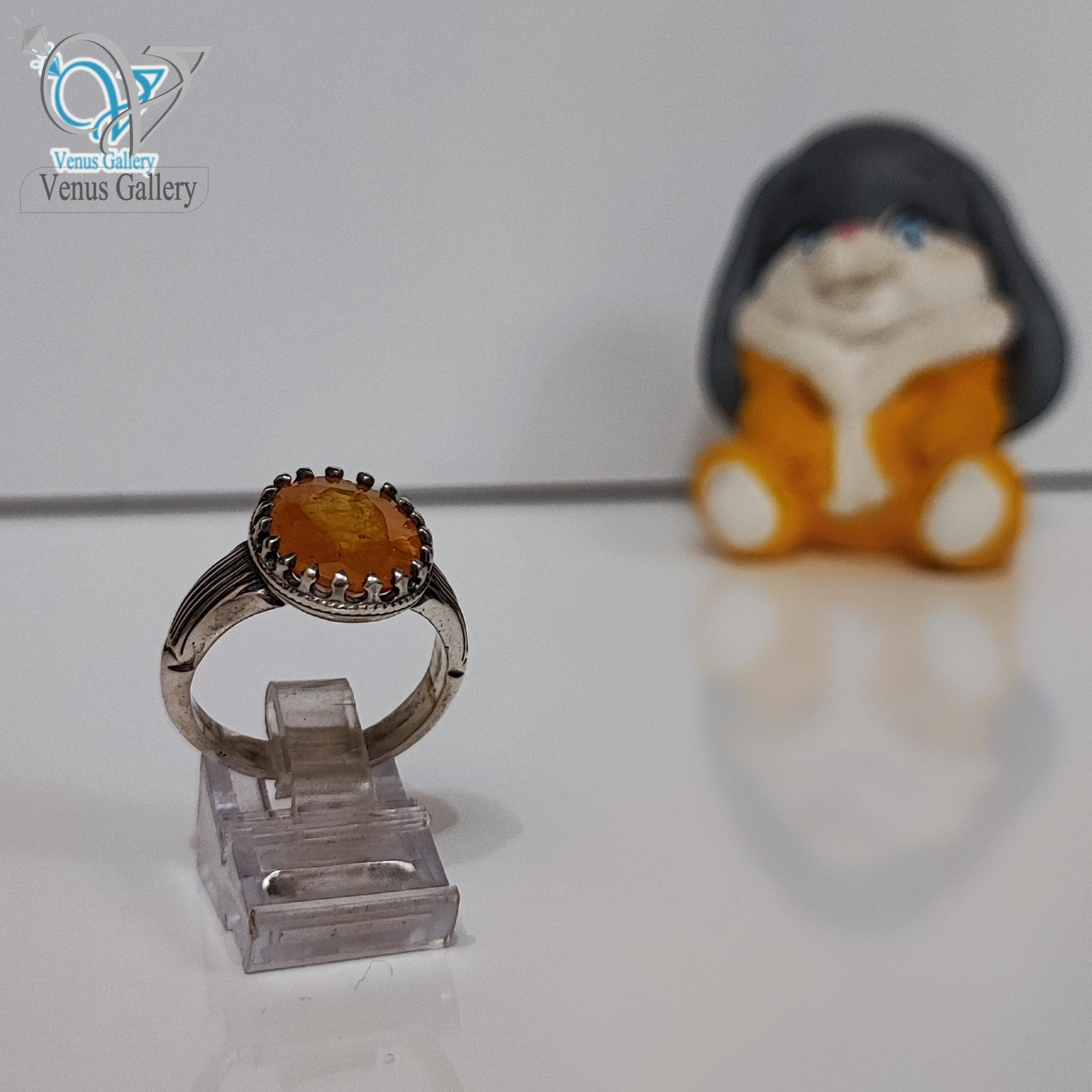 InShot_۲۰۲۴۰۱۲۴_۱۵۵۴۵۲۶۸۶-scaled-1.jpg انگشتر نقره مردانه یاقوت زرد صنعتی کد 2835 - Image 1