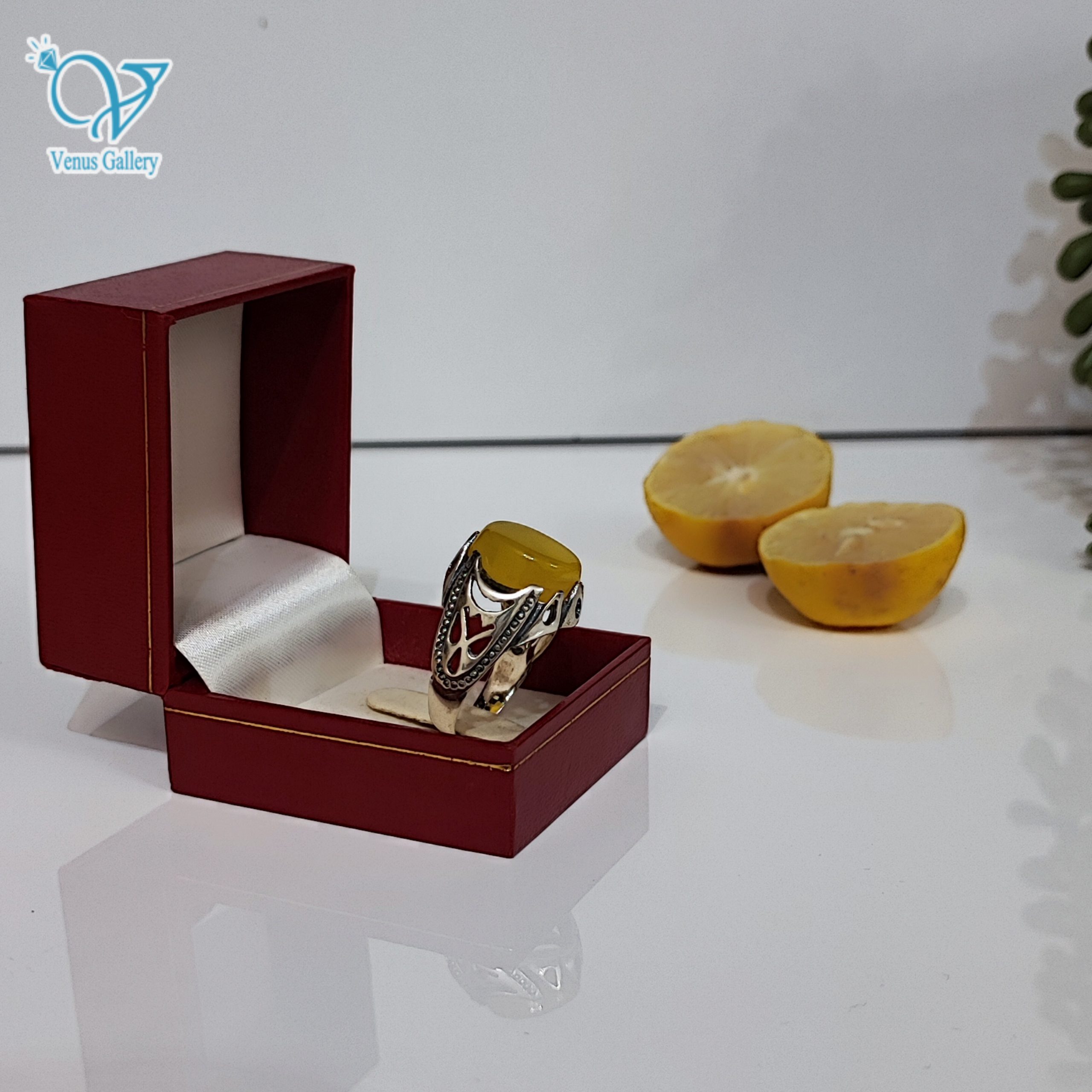 InShot_۲۰۲۴۰۱۲۴_۱۶۰۷۰۵۹۶۵-scaled-1.jpg انگشتر نقره مردانه عقیق زرد کد 5104 - Image 5