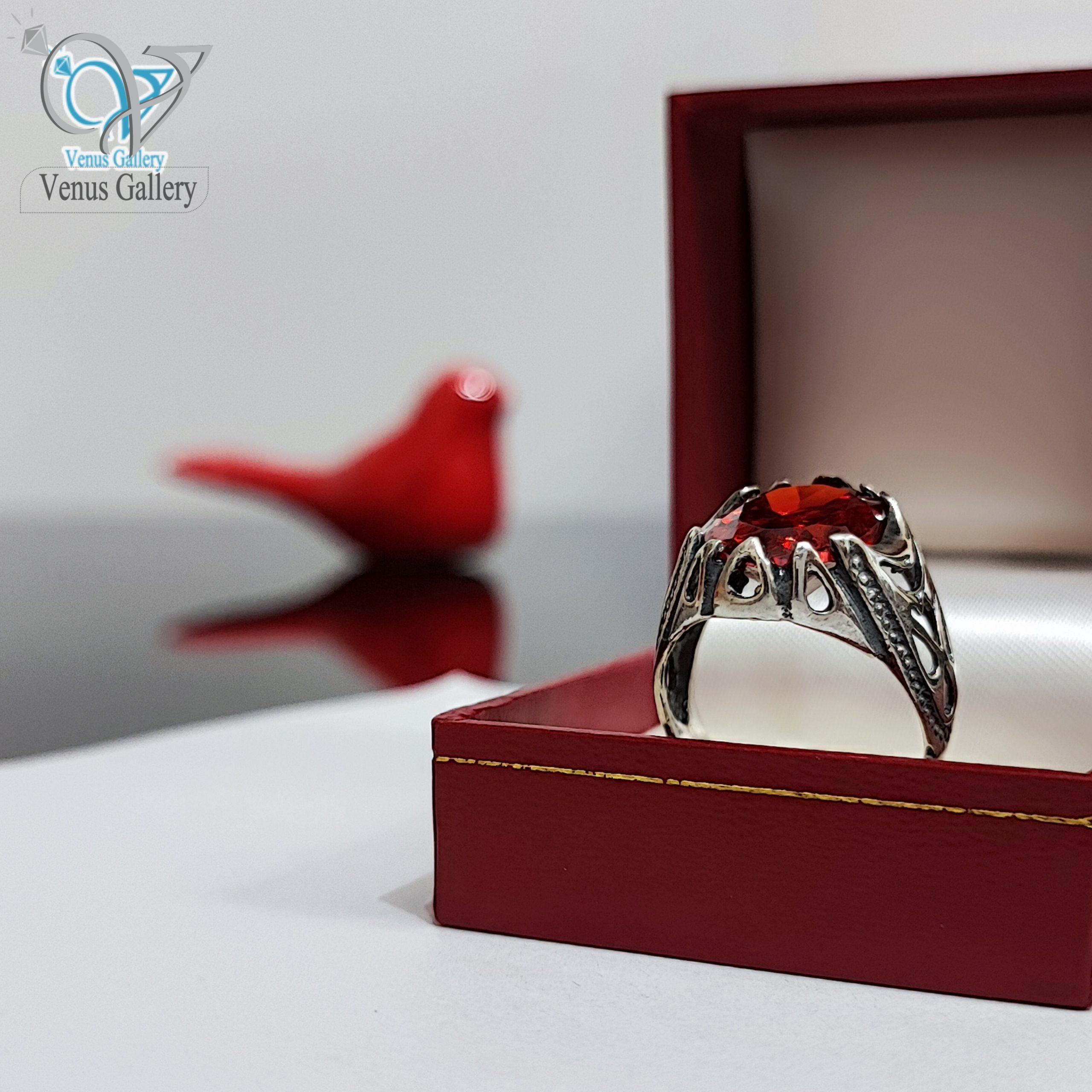 InShot_۲۰۲۴۰۱۲۷_۱۴۴۵۱۷۴۷۴-scaled-1.jpg انگشتر نقره مردانه سنگ قرمز اتمی کد 3193 - Image 1