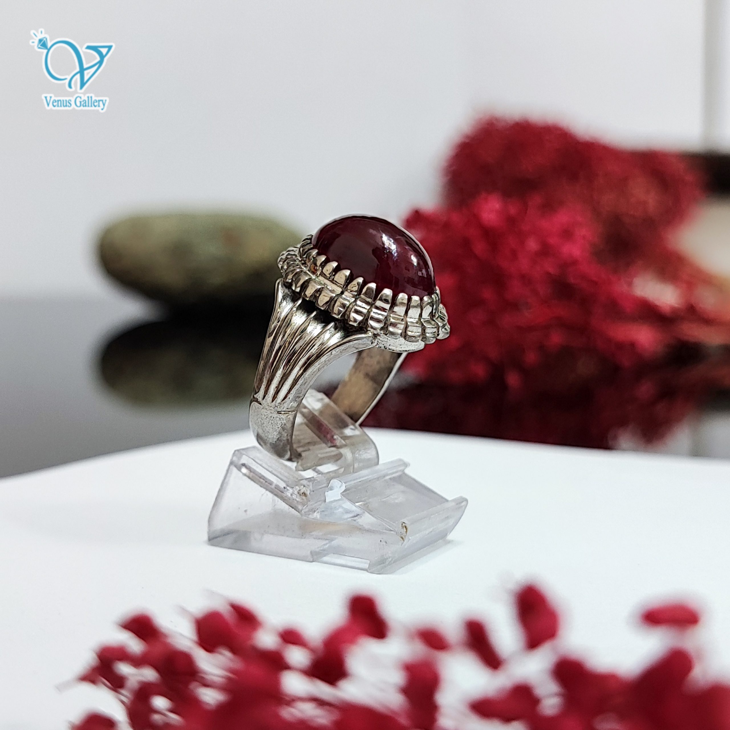 InShot_۲۰۲۴۰۱۲۷_۱۴۵۵۲۸۲۳۴-scaled-1.jpg انگشتر نقره مردانه سنگ یاقوت قرمز صنعتی کد 5484 - Image 3