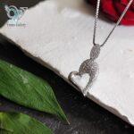 مدال نقره قلب نگین دار کد 2643 - Image 2