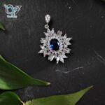 مدال نقره سلطنتی  نگین آبی