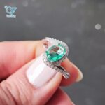 انگشتر نقره زنانه تک نگین جواهری سبز کد 5424 - Image 2
