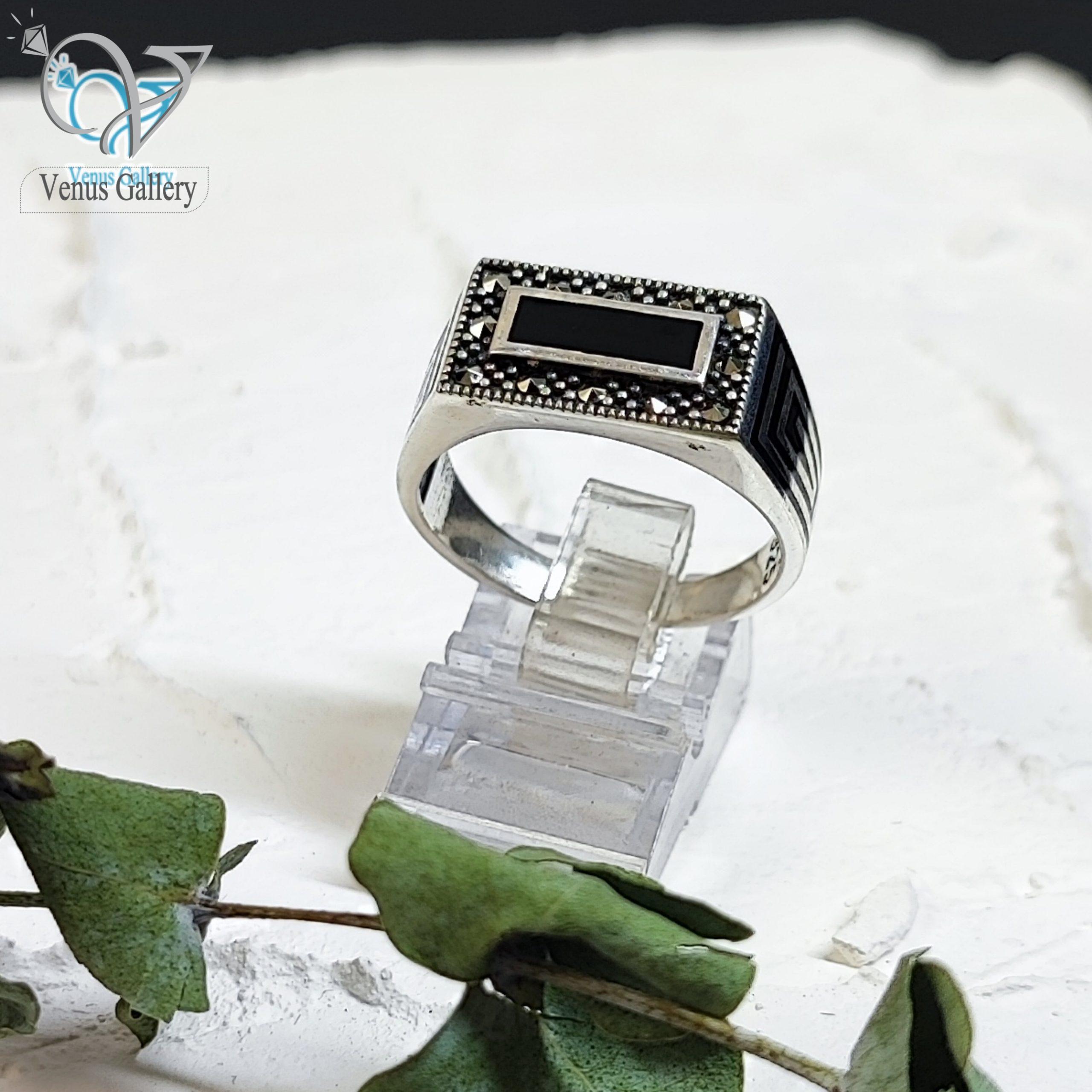 InShot_۲۰۲۴۰۳۱۹_۰۰۳۳۲۶۰۶۸-min-scaled-1.jpg انگشتر نقره مردانه وارداتی بهترین جایگزین حلقه ازدواج - Image 1