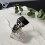 انگشتر نقره مردانه سیاه قلم رکاب کارتیه سنگ اونیکس کد6173