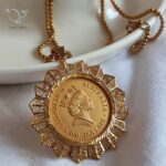 پلاک (مدال) ملکه الیزابت رنگ طلایی