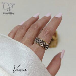 انگشتر نقره سیاه قلم گرد مدل زنبوری کد 2995