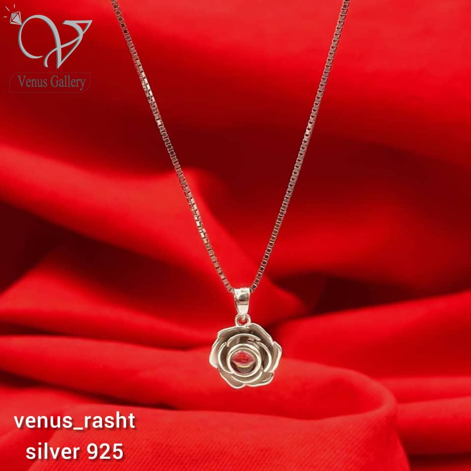 WhatsApp-Image-2023-02-23-at-20.05.32.jpeg پلاک زنجیر نقره لاو طرح گل رز - Image 1