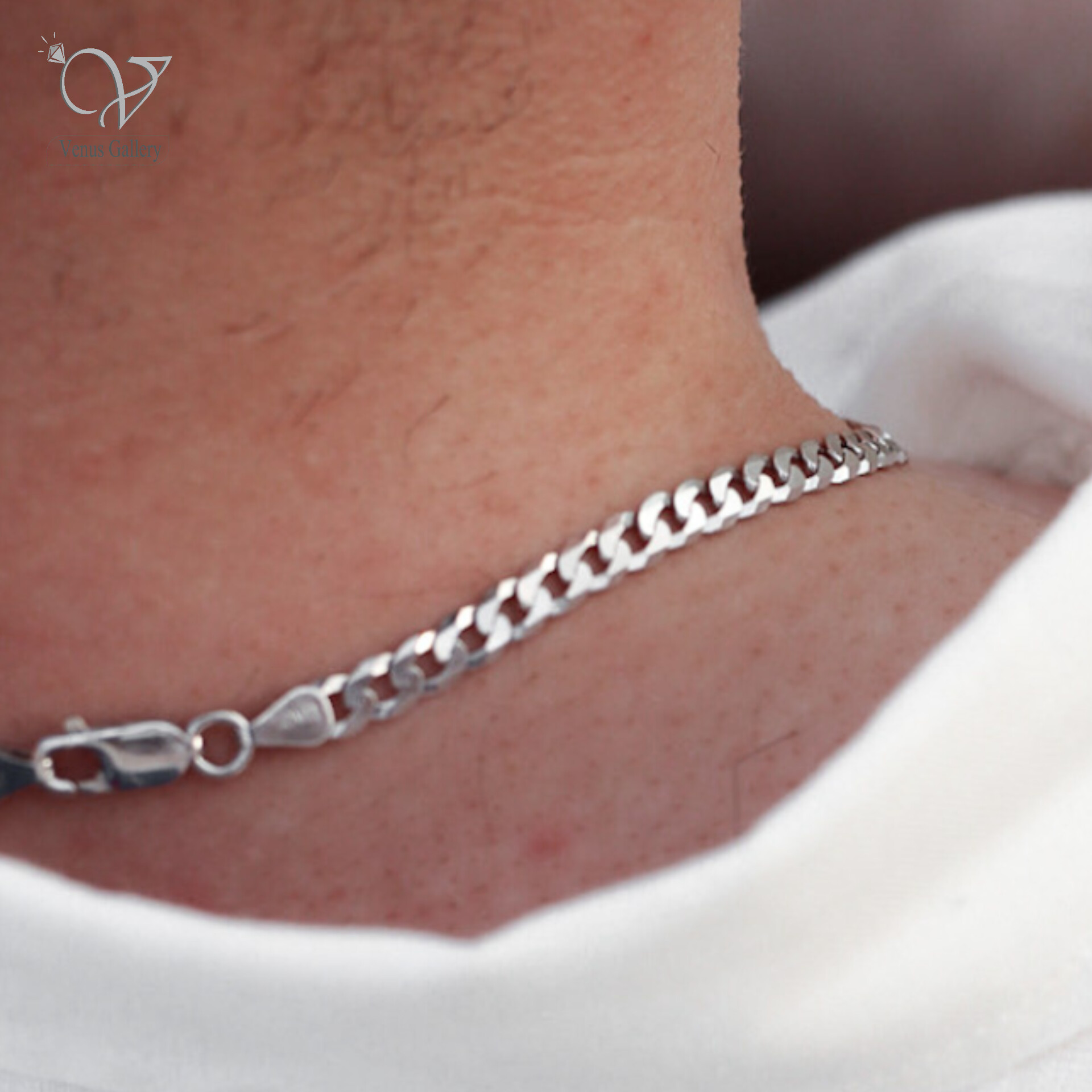 InShot_۲۰۲۴۰۷۰۴_۱۲۲۱۳۷۷۱۶.jpg زنجیر مردانه کارتیه ظریف ایتالیایی - Image 1