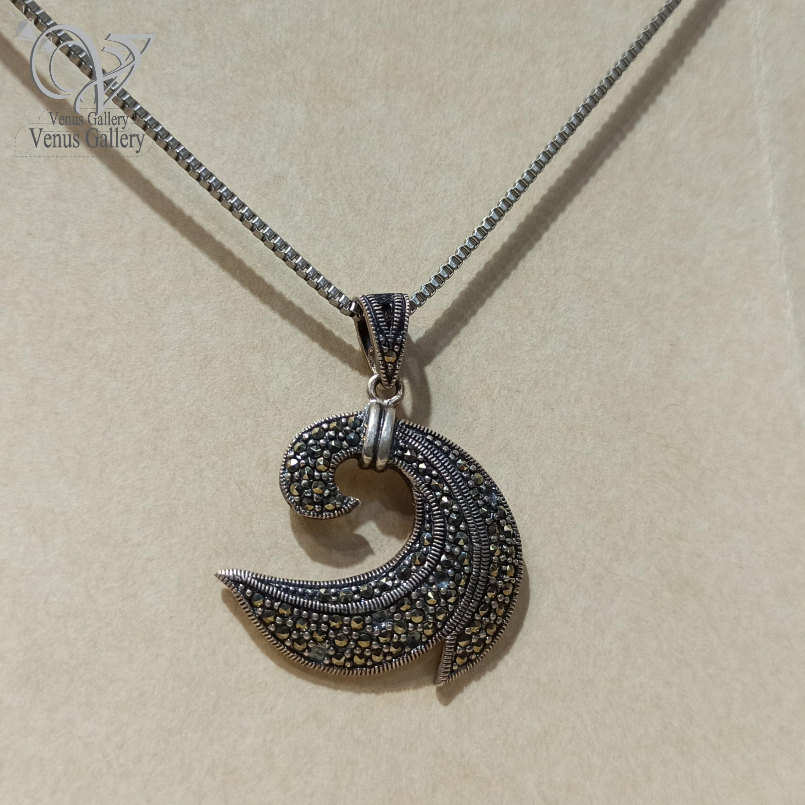 InShot_۲۰۲۴۰۷۰۶_۱۷۲۷۵۲۴۶۱-min-scaled-1.jpg مدال نقره سیاه قلم نگین مارکازیت - Image 1