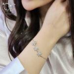 دستبند نقره زنانه مدل سه گل کد 12672 - Image 2