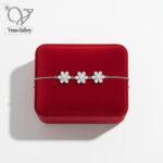 دستبند نقره زنانه مدل سه گل کد 12672