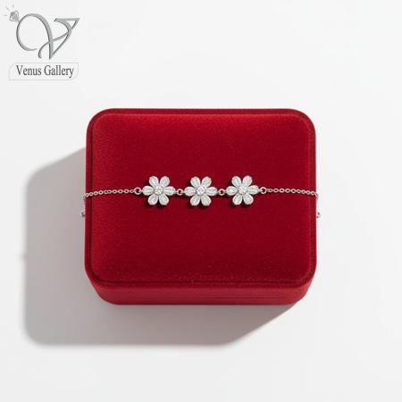 3 دستبند نقره زنانه مدل سه گل کد 12672 - Image 1