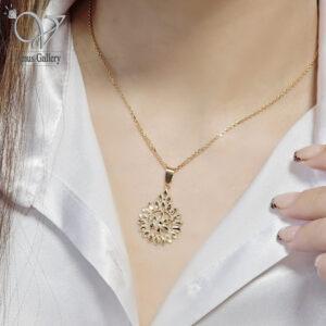 گردنبند نقره فیوژن آبکاری طلایی طرح تلفیقی گل و خورشید