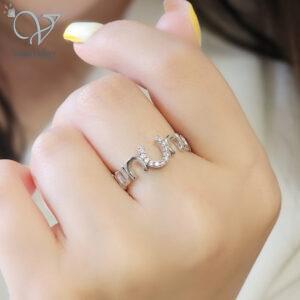 انگشتر نقره دخترانه طرح نعل اسب